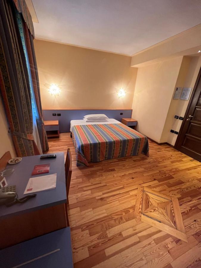 Hotel Ristorante Del Peso San Michele Mondovi Ngoại thất bức ảnh